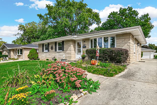 1210 Hosmer Street, Joliet, IL 60435