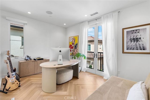 120 Linda Vista, Irvine, CA 92618