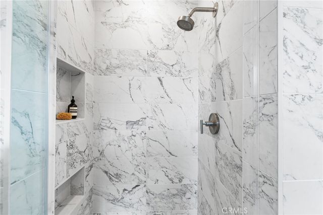 120 Linda Vista, Irvine, CA 92618