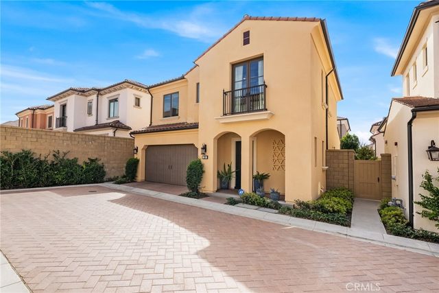 120 Linda Vista, Irvine, CA 92618