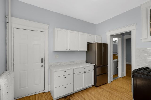 806 6th Street SE, Minneapolis, MN 55414