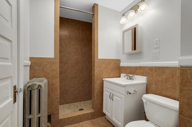 806 6th Street SE, Minneapolis, MN 55414