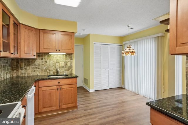 1217 CHANTICLEER, Cherry Hill, NJ 08003