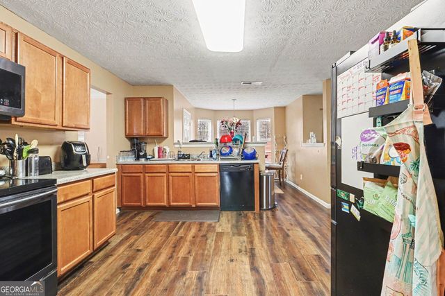 5759 Shoals Place Trail, Atlanta, GA 30349