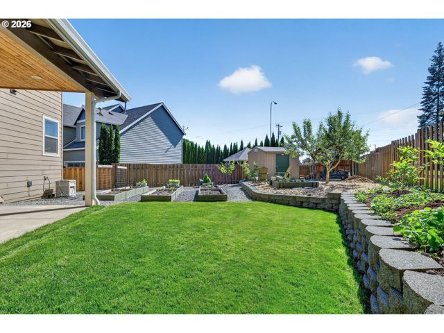 10950 Nw CAMI Pl, North Plains, OR 97133