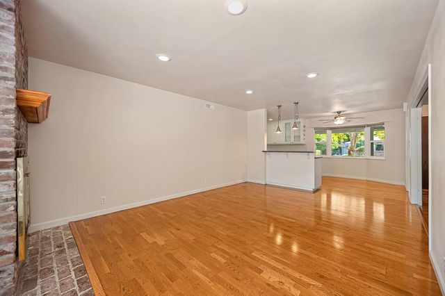 1221 Nevis Ct, Sacramento, CA 95822