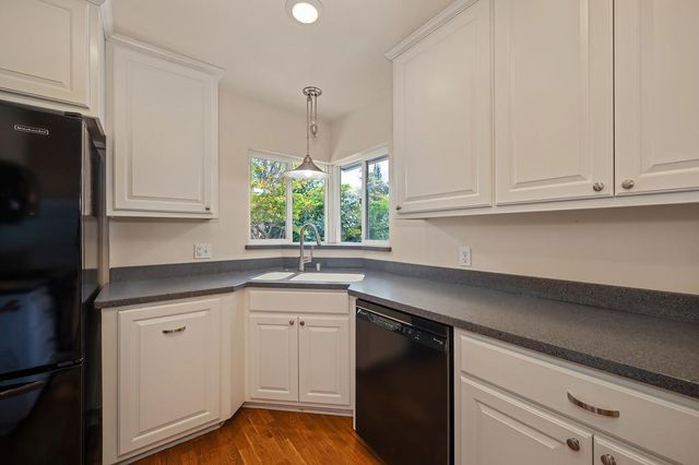 1221 Nevis Ct, Sacramento, CA 95822
