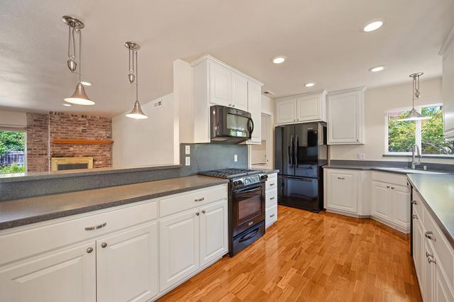 1221 Nevis Ct, Sacramento, CA 95822