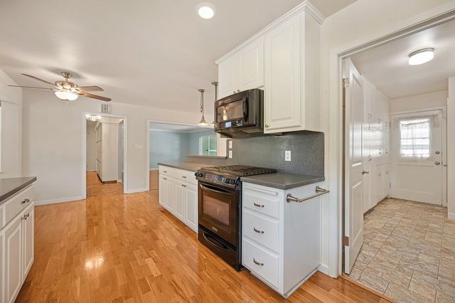 1221 Nevis Ct, Sacramento, CA 95822