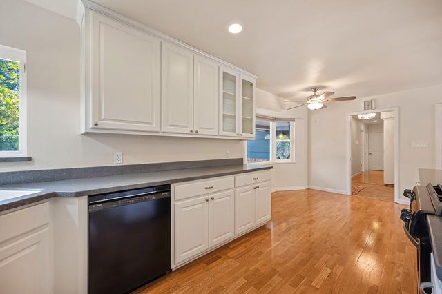 1221 Nevis Ct, Sacramento, CA 95822