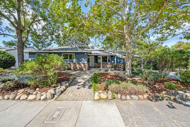 1221 Nevis Ct, Sacramento, CA 95822
