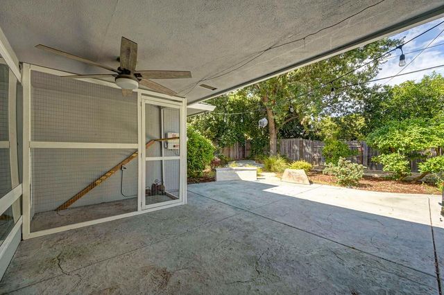 1221 Nevis Ct, Sacramento, CA 95822
