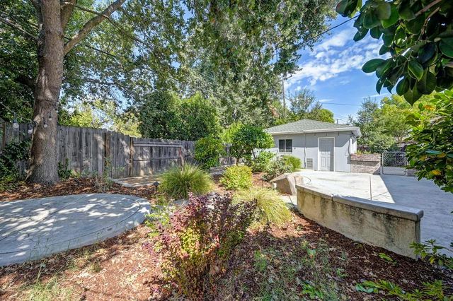 1221 Nevis Ct, Sacramento, CA 95822