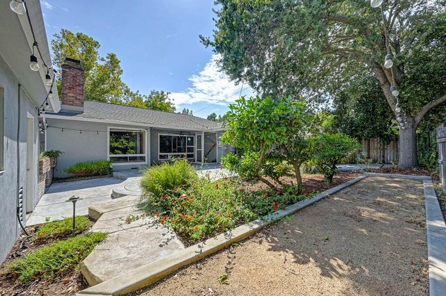 1221 Nevis Ct, Sacramento, CA 95822