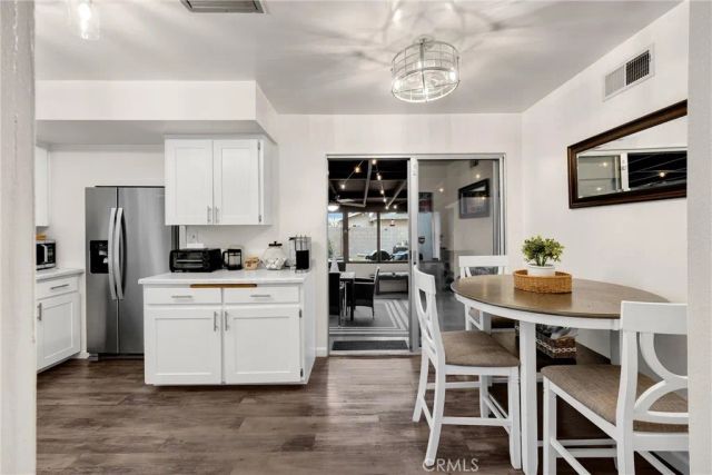 300 Doyle Avenue, Redlands, CA 92374