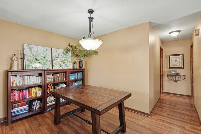 435 Shelard Parkway 104, Saint Louis Park, MN 55426