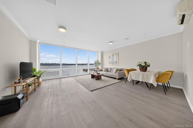 1434 110th Street 7C, College Point, NY 11356