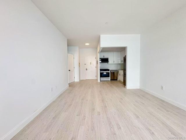 1434 110th Street 7C, College Point, NY 11356