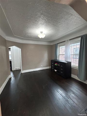 19953 Hull Street, Highland Park, MI 48203