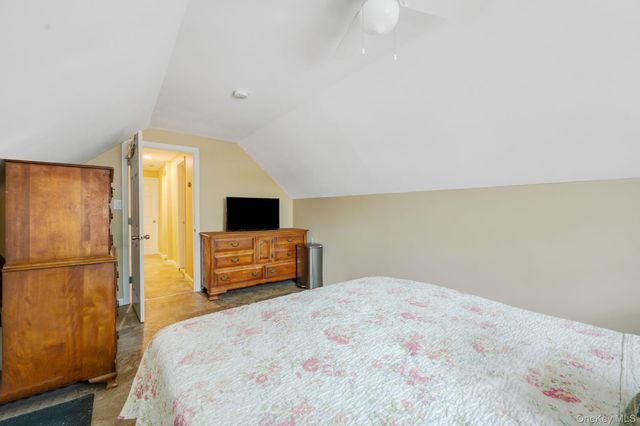 217 Abbington Court, Copiague, NY 11726