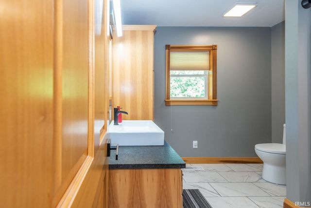 7750 S Rockport Road, Bloomington, IN 47403
