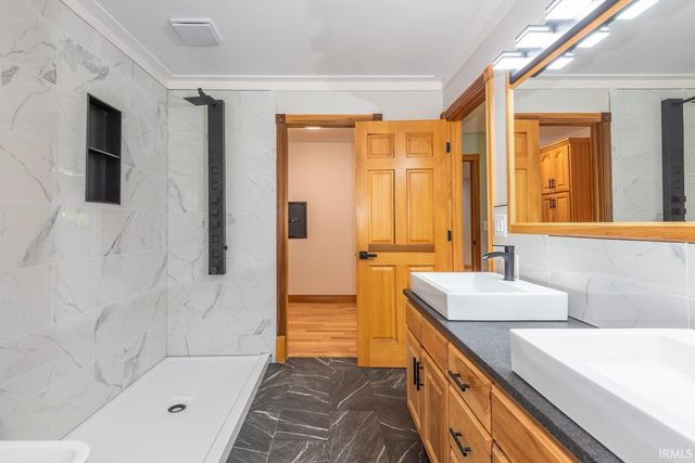 7750 S Rockport Road, Bloomington, IN 47403