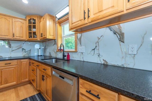 7750 S Rockport Road, Bloomington, IN 47403