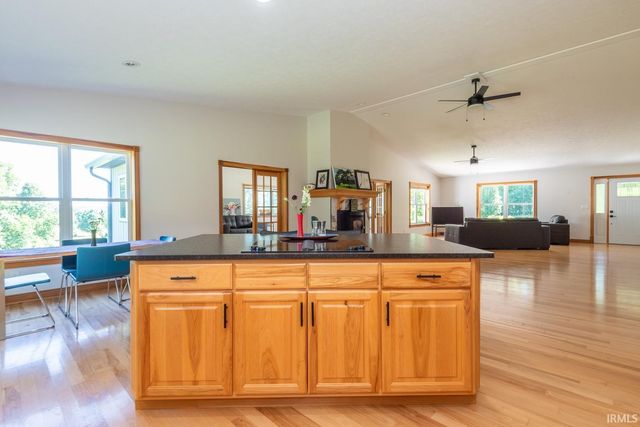 7750 S Rockport Road, Bloomington, IN 47403