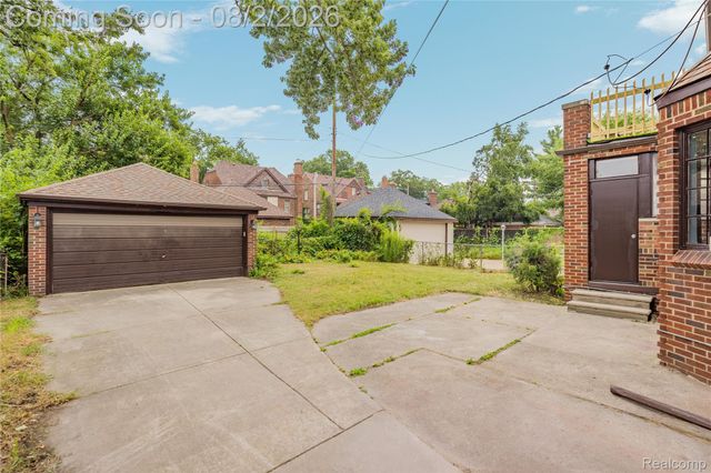 18430 Fairfield Street, Detroit, MI 48221