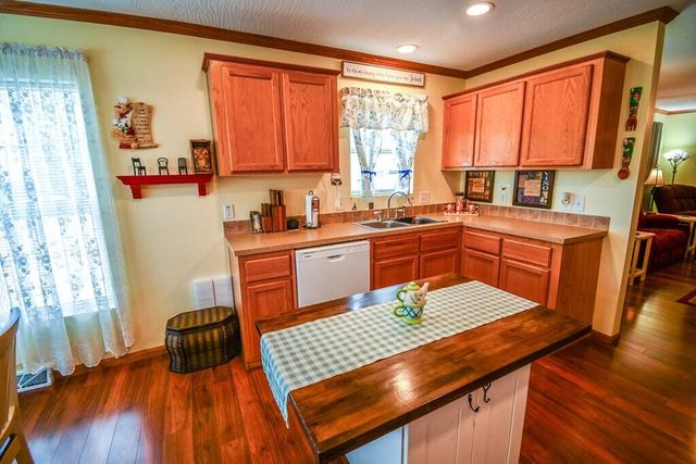 12 Ridgecrest Way, Flemingsburg, KY 41041