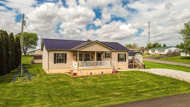 12 Ridgecrest Way, Flemingsburg, KY 41041