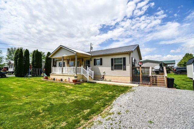 12 Ridgecrest Way, Flemingsburg, KY 41041