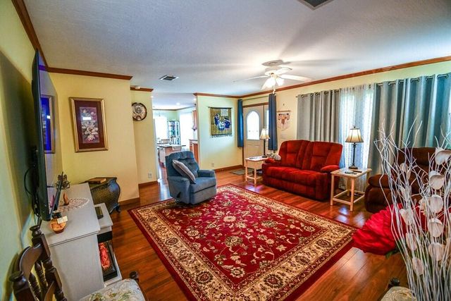 12 Ridgecrest Way, Flemingsburg, KY 41041
