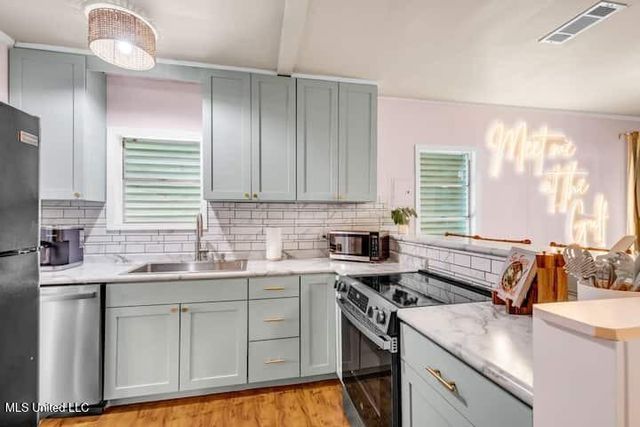 800 Ruth Avenue, Gulfport, MS 39501