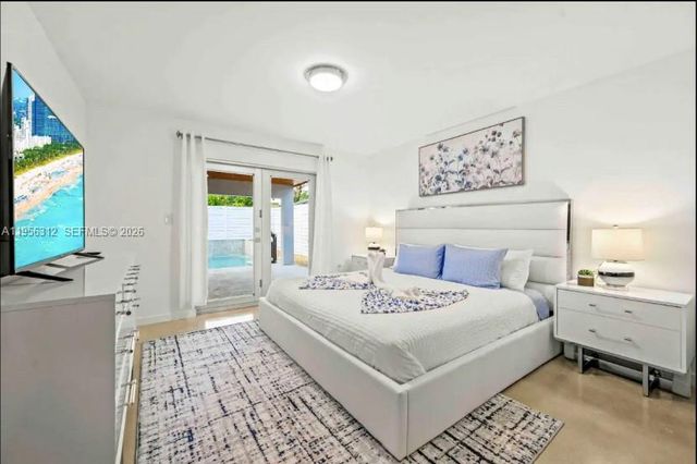 3427 Frow Ave, Miami, FL 33133