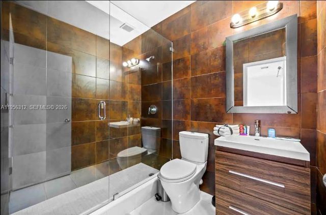 3427 Frow Ave, Miami, FL 33133