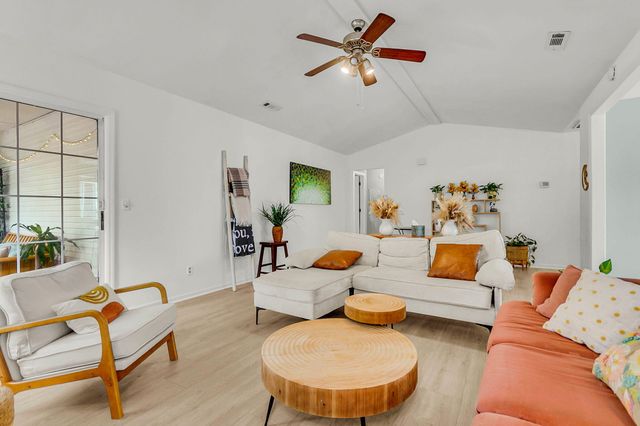 2445 Castlereagh Road, Charleston, SC 29414