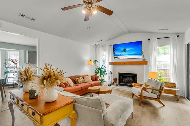 2445 Castlereagh Road, Charleston, SC 29414