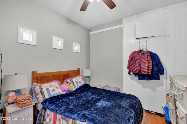 1103 Milton St, Louisville, KY 40217