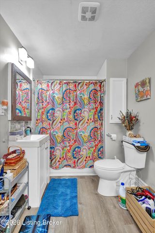 1103 Milton St, Louisville, KY 40217