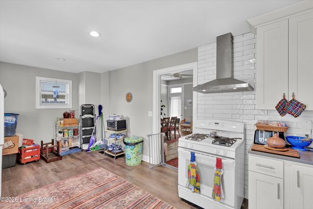 1103 Milton St, Louisville, KY 40217