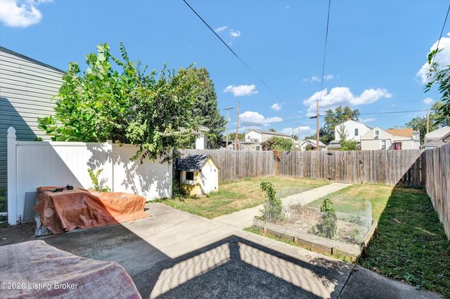 1103 Milton St, Louisville, KY 40217