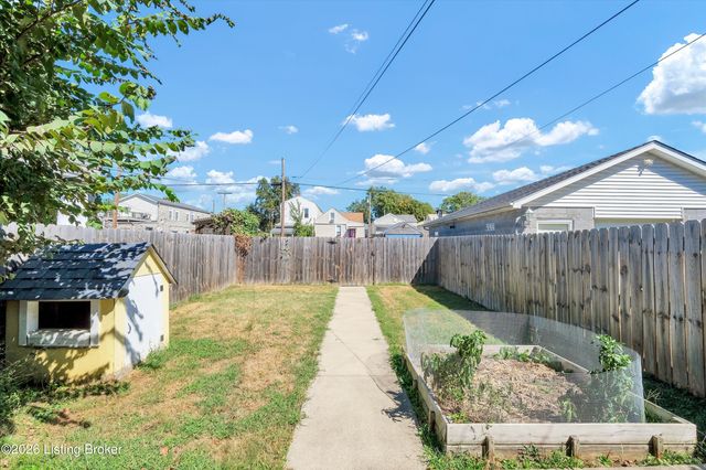 1103 Milton St, Louisville, KY 40217