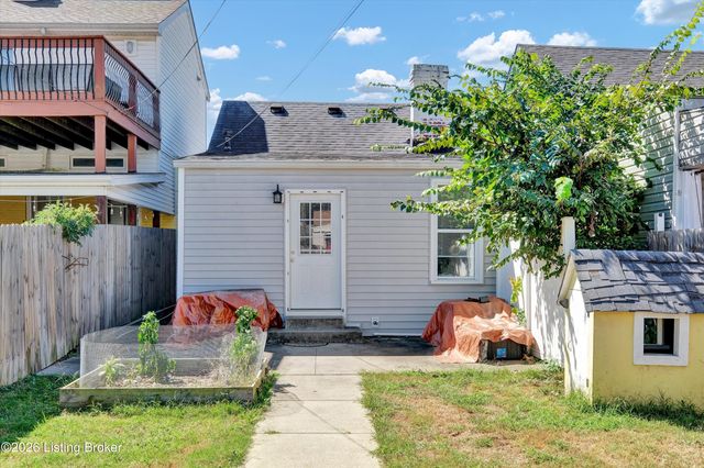 1103 Milton St, Louisville, KY 40217