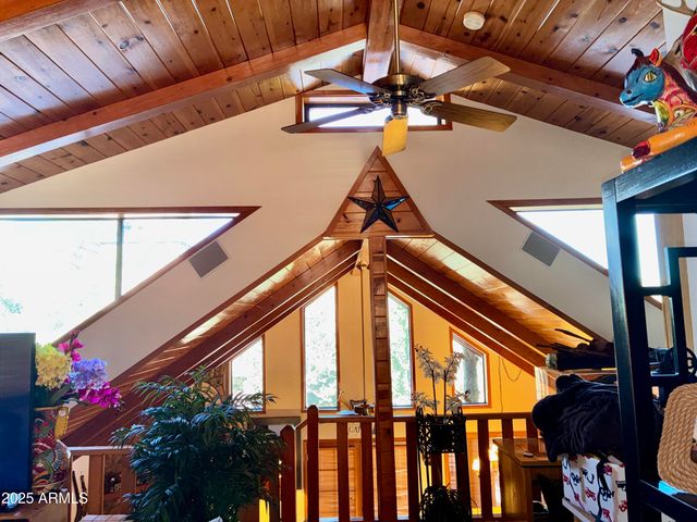 2761 APOLLO Circle, Overgaard, AZ 85933