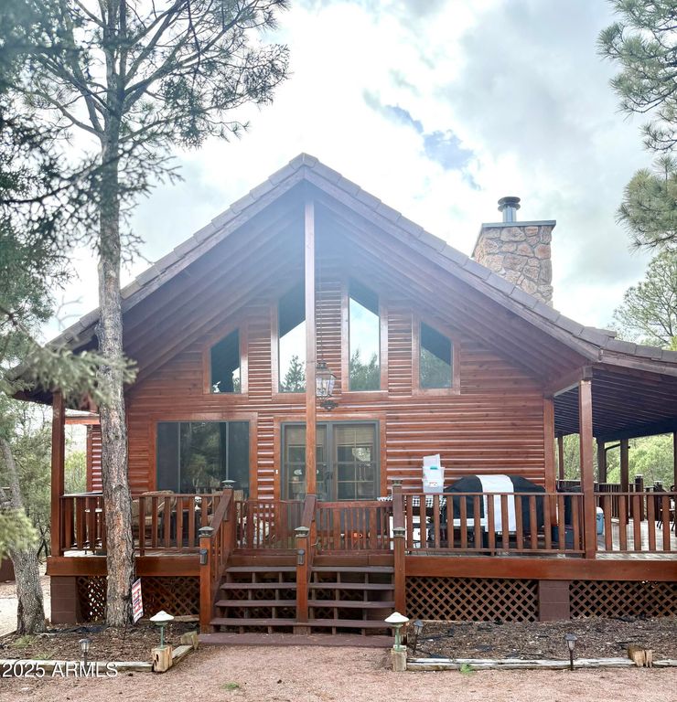 2761 APOLLO Circle, Overgaard, AZ 85933