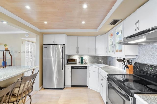2100 Sans Souci Boulevard B111, North Miami, FL 33181