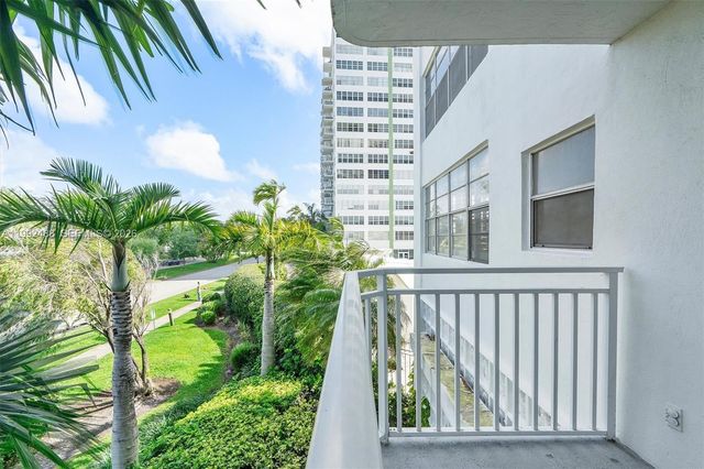 2100 Sans Souci Boulevard B111, North Miami, FL 33181