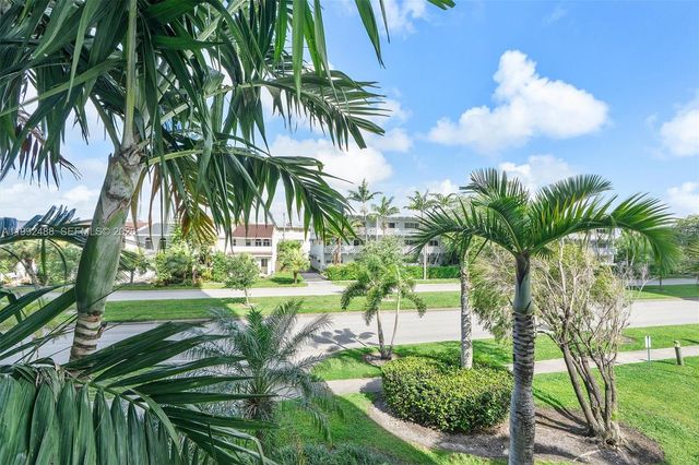 2100 Sans Souci Boulevard B111, North Miami, FL 33181