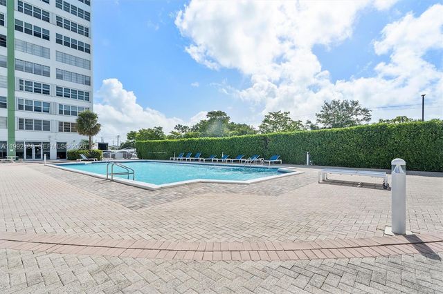 2100 Sans Souci Boulevard B111, North Miami, FL 33181